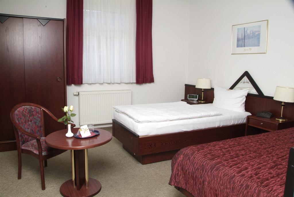 Am Rossplan Hotel Altenburg Phòng bức ảnh