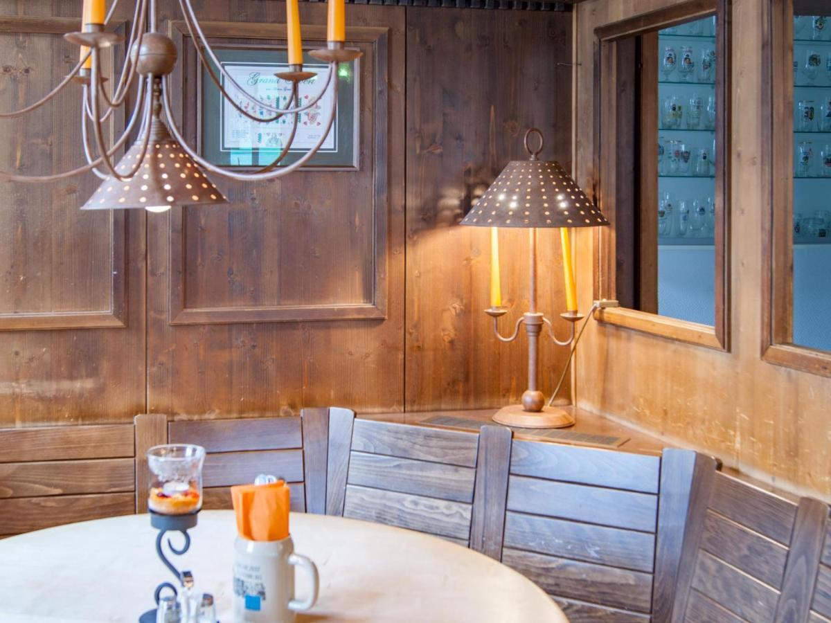 Am Rossplan Hotel Altenburg Ngoại thất bức ảnh